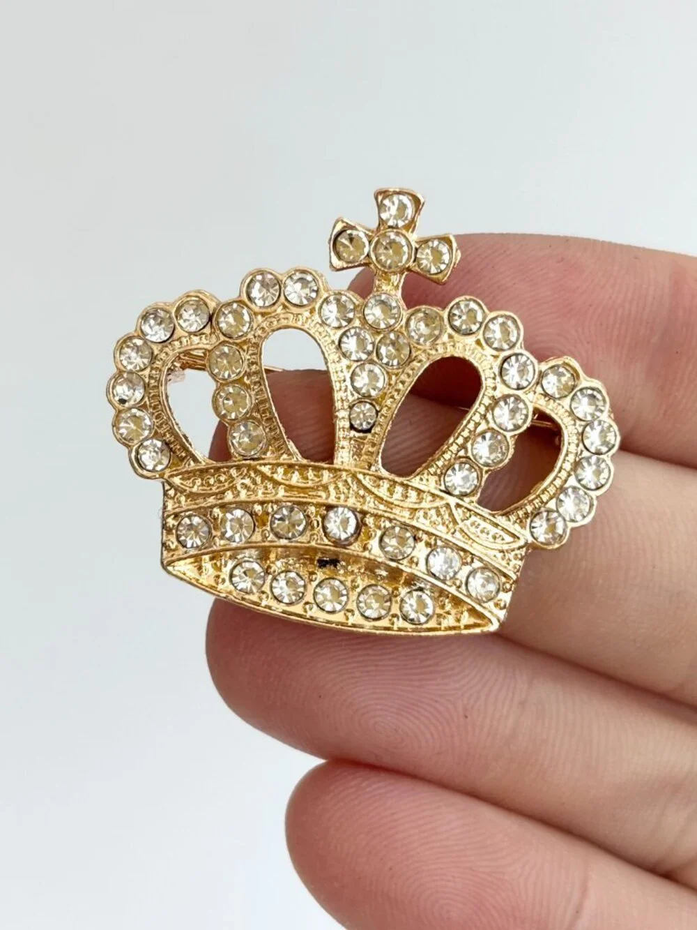 Crown Shaped Gold Toned Rhinestone Accented Vintage Inspired Brooch Pin